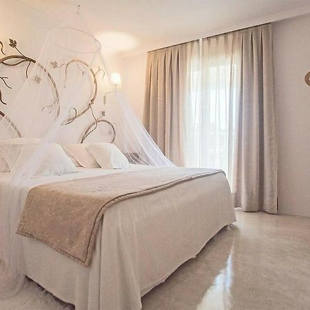 Hotel Sa Volta Es Pujols Bagian luar foto
