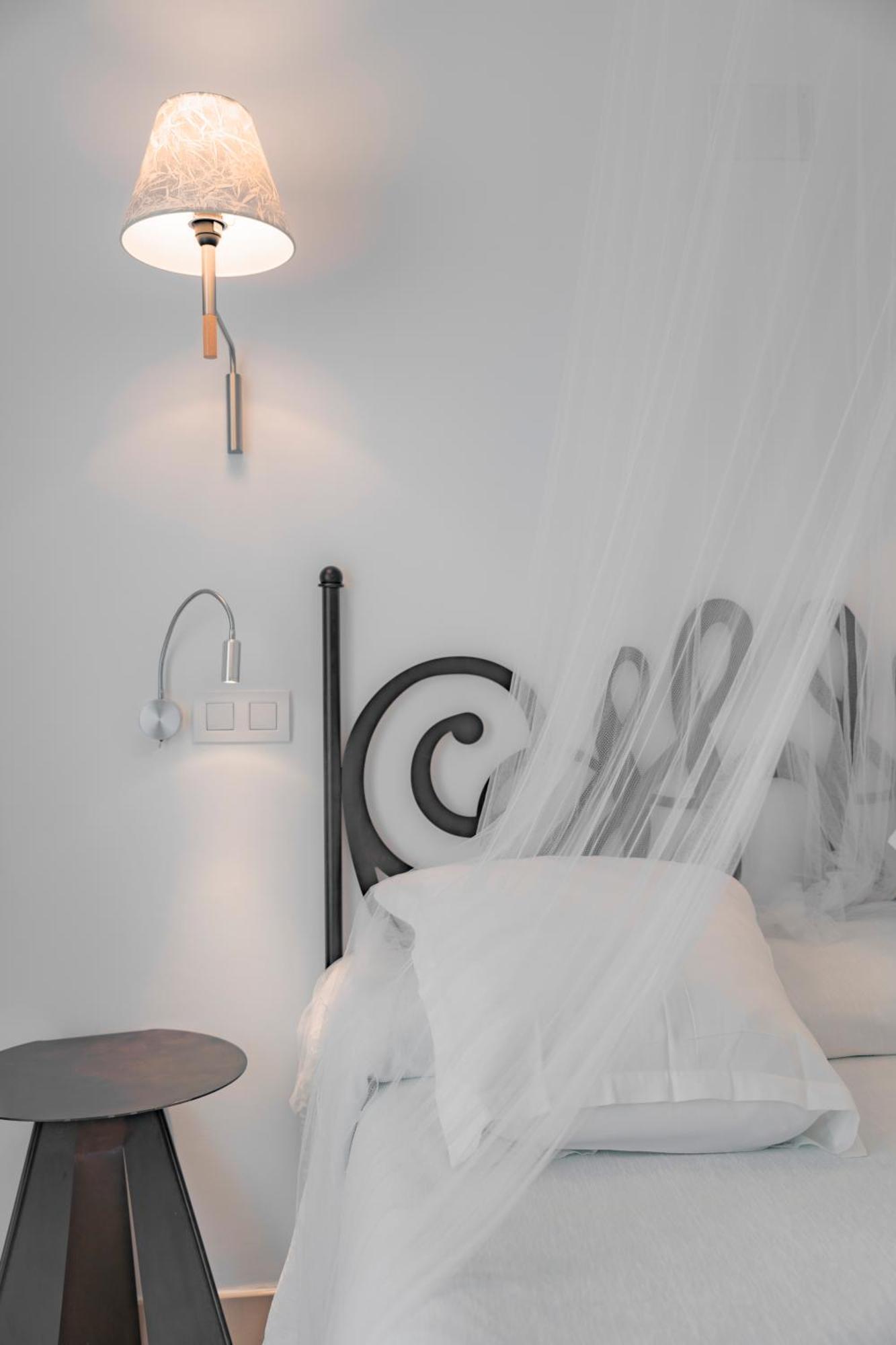 Hotel Sa Volta Es Pujols Bagian luar foto